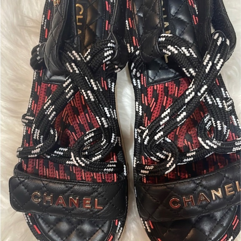 CHANEL dad sandals - Picture 3 of 4